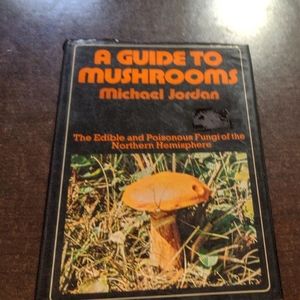 A Guide To Mushrooms (1975)